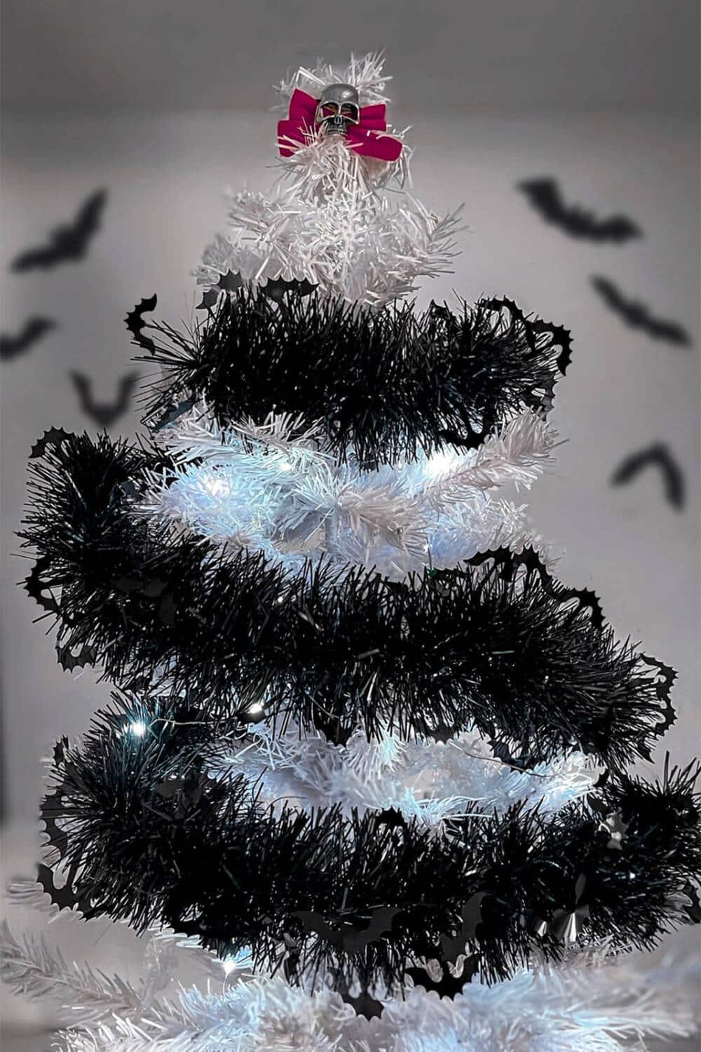 Killstar Tinsel Spooky