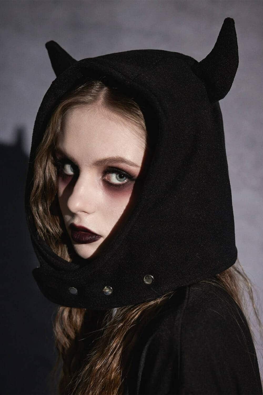 Romwe hood Devil Servant - Image 4