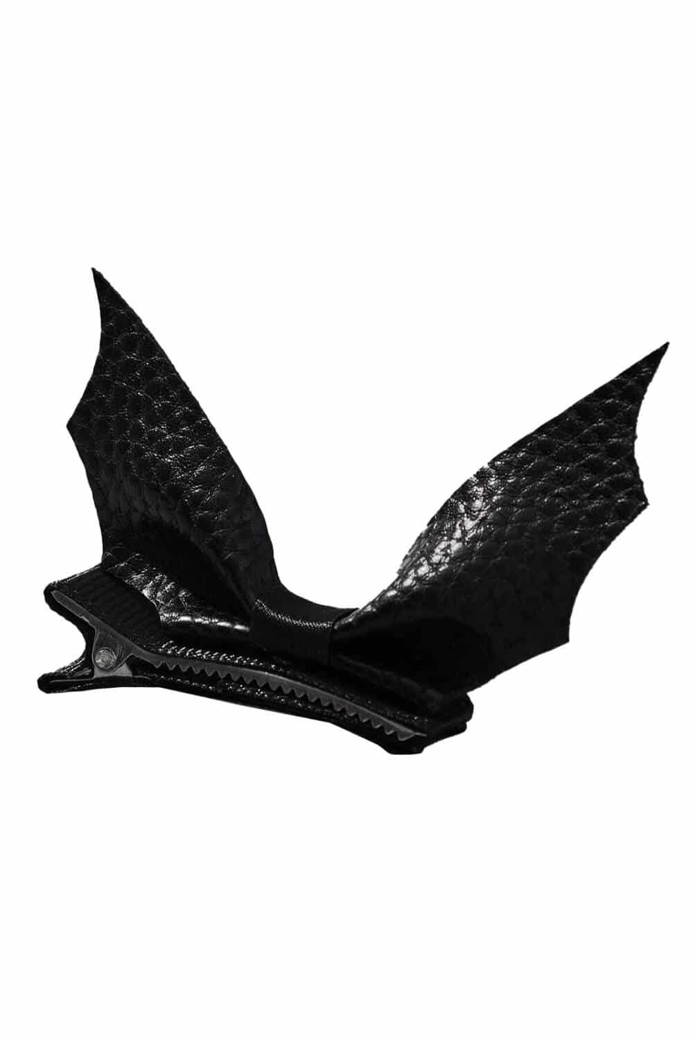Romwe hair clip Vampyr