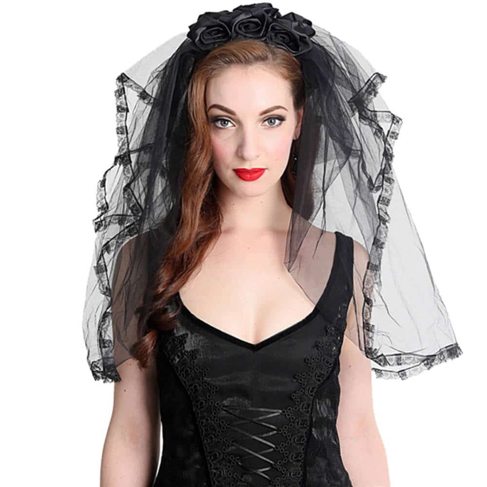 Sinister Veil Widow Kiss