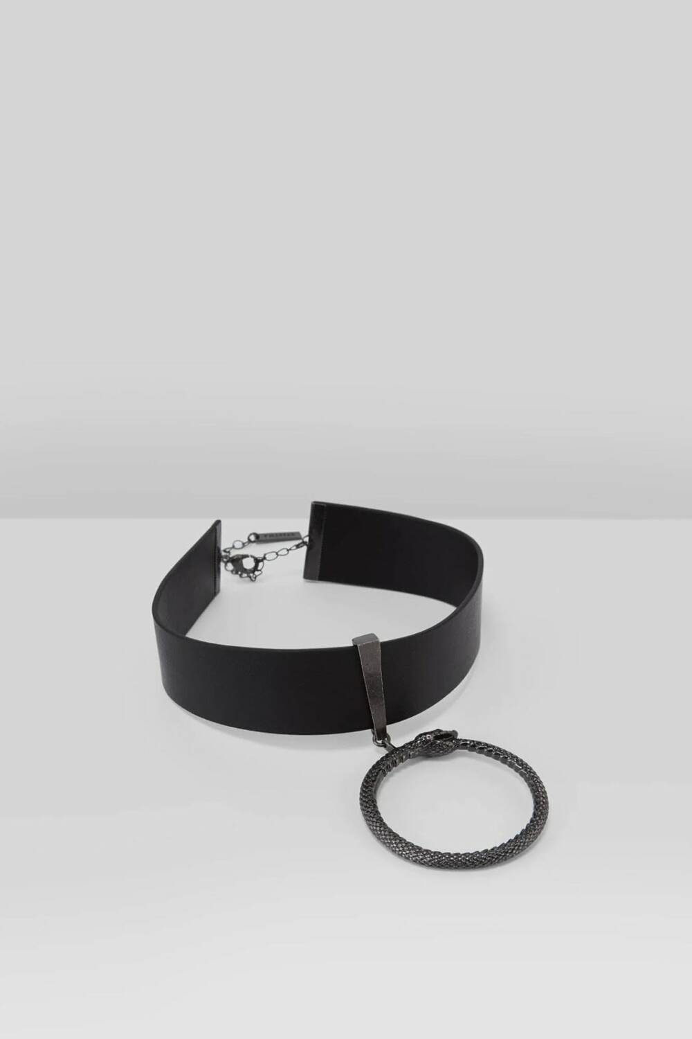 Killstar Twin Temple Choker Desolate Snake - Image 3