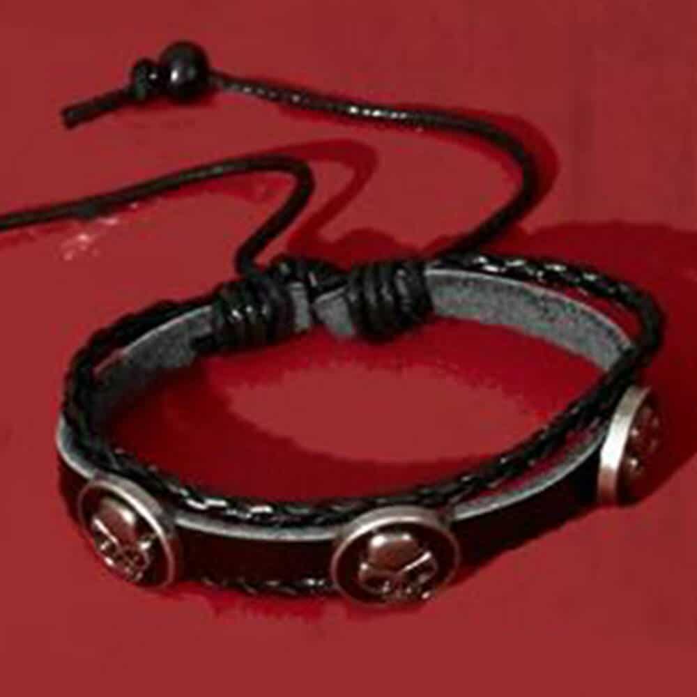 Romwe bracelet Alien Skull