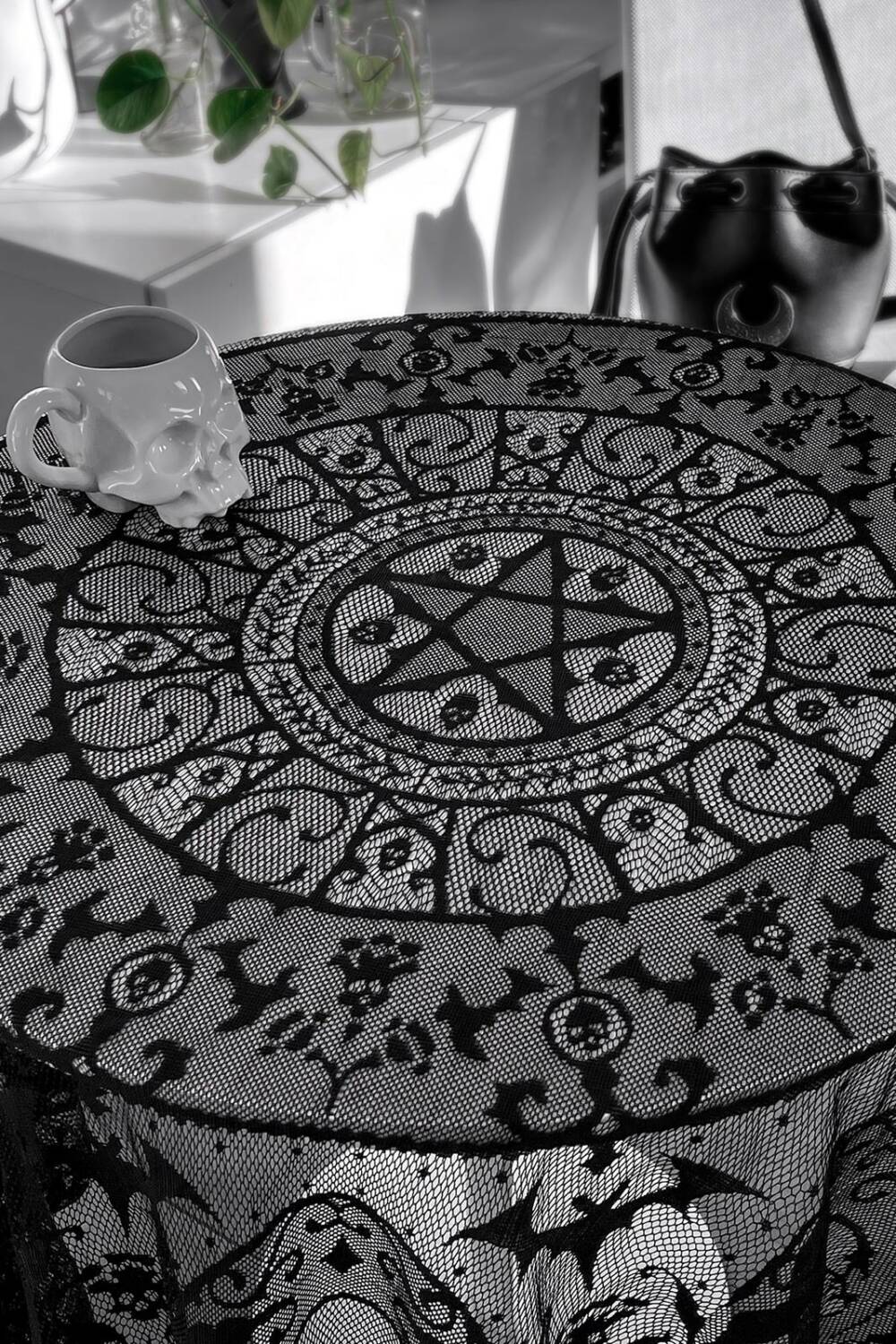 Killstar tablecloth Asra - Image 3