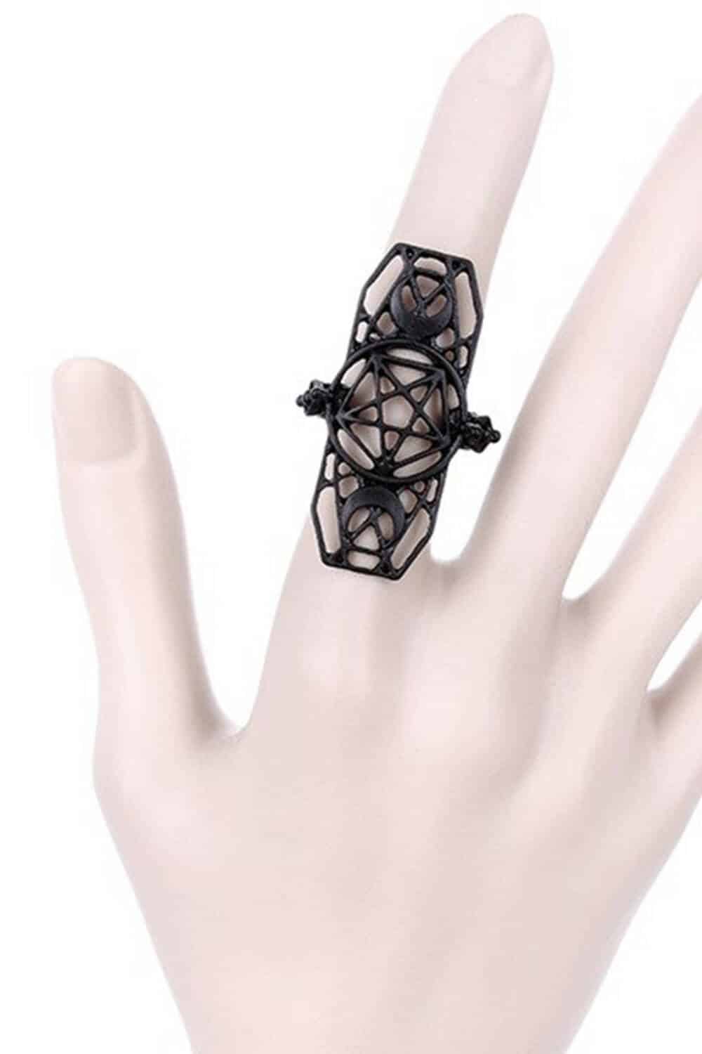 Restyle Ring Wicked Pentagram - Image 2