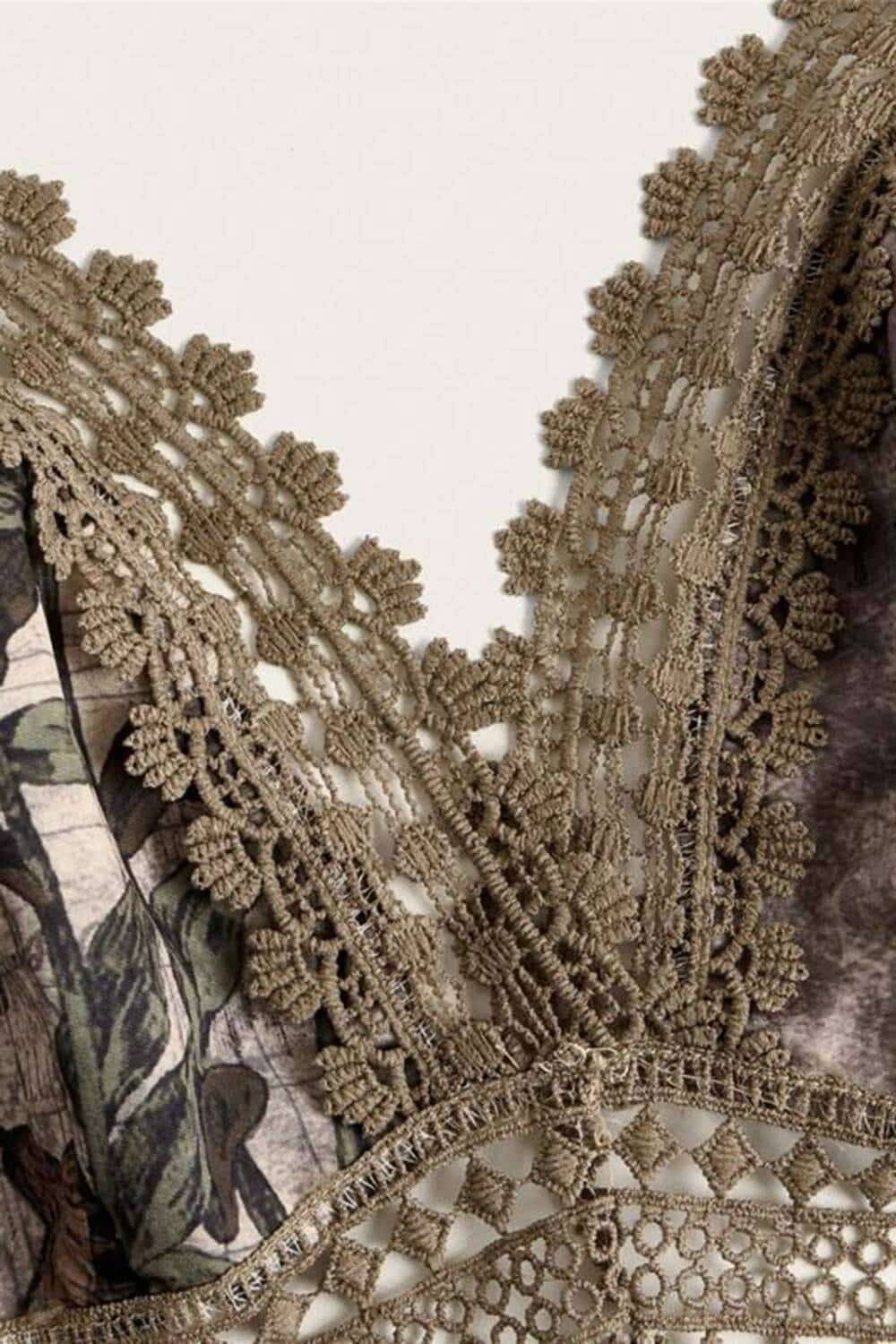 Romwe dress Meadow of Butterflies - Image 3