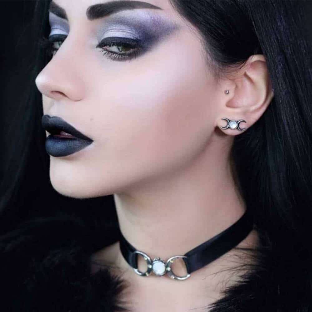 Alchemy stud earrings Triple Goddess - Image 2