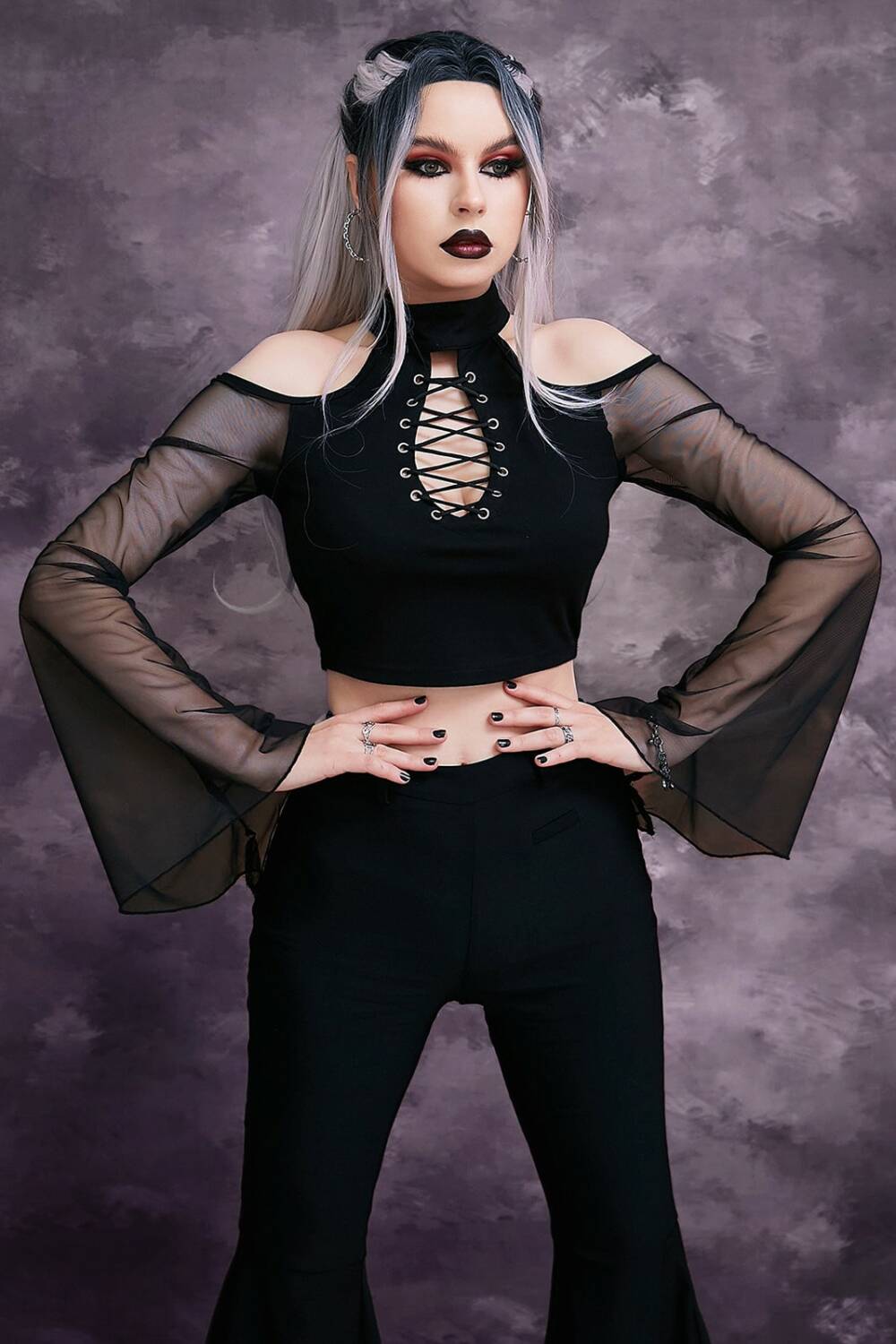 Moonattic Top Secretive