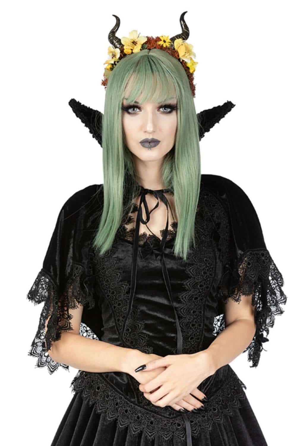Sinister Cape Lady Vampire