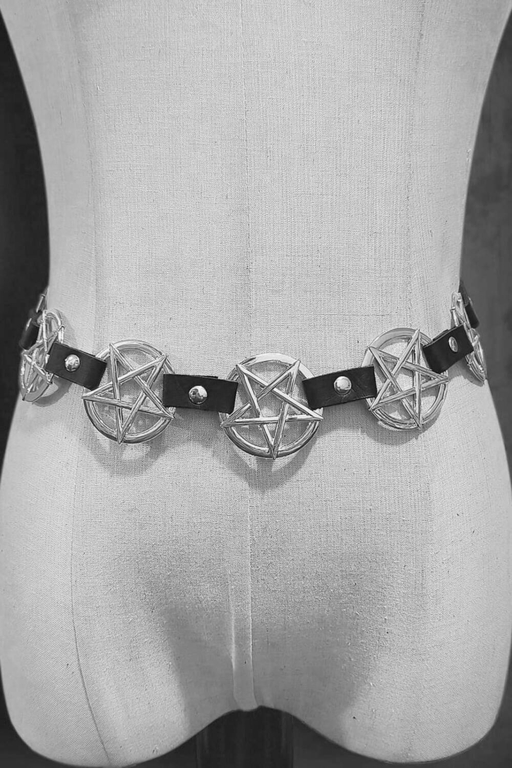 Romwe belt Gothic Pentagram