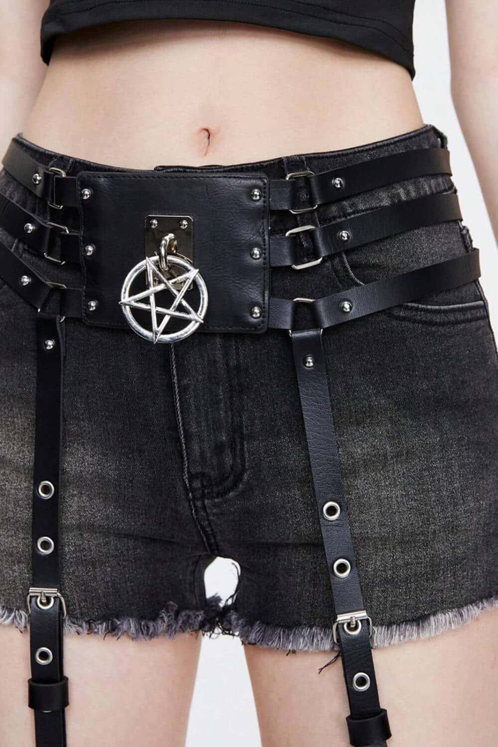 Romwe belt Evil