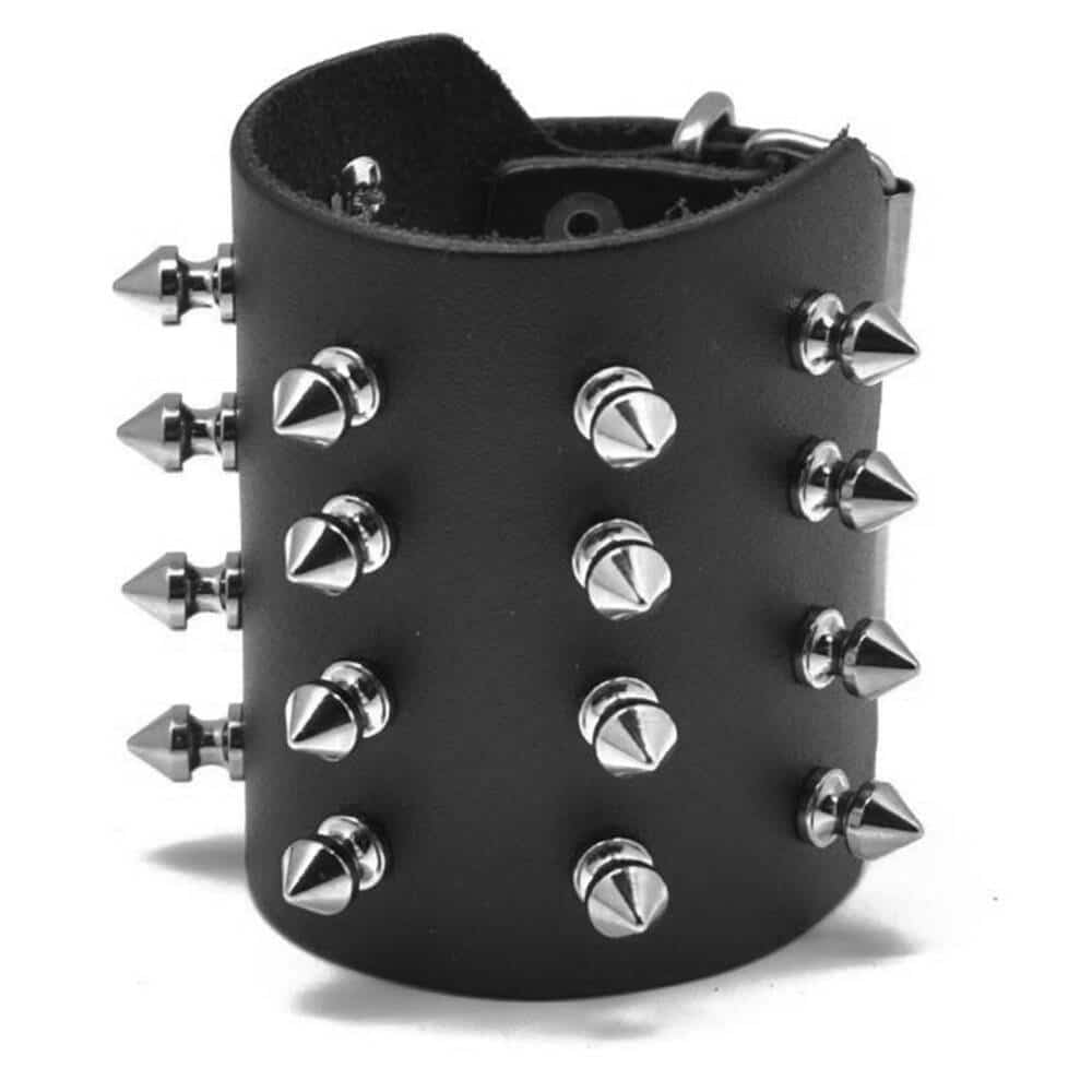 Moonattic rivet bracelet Four Rows US Cones