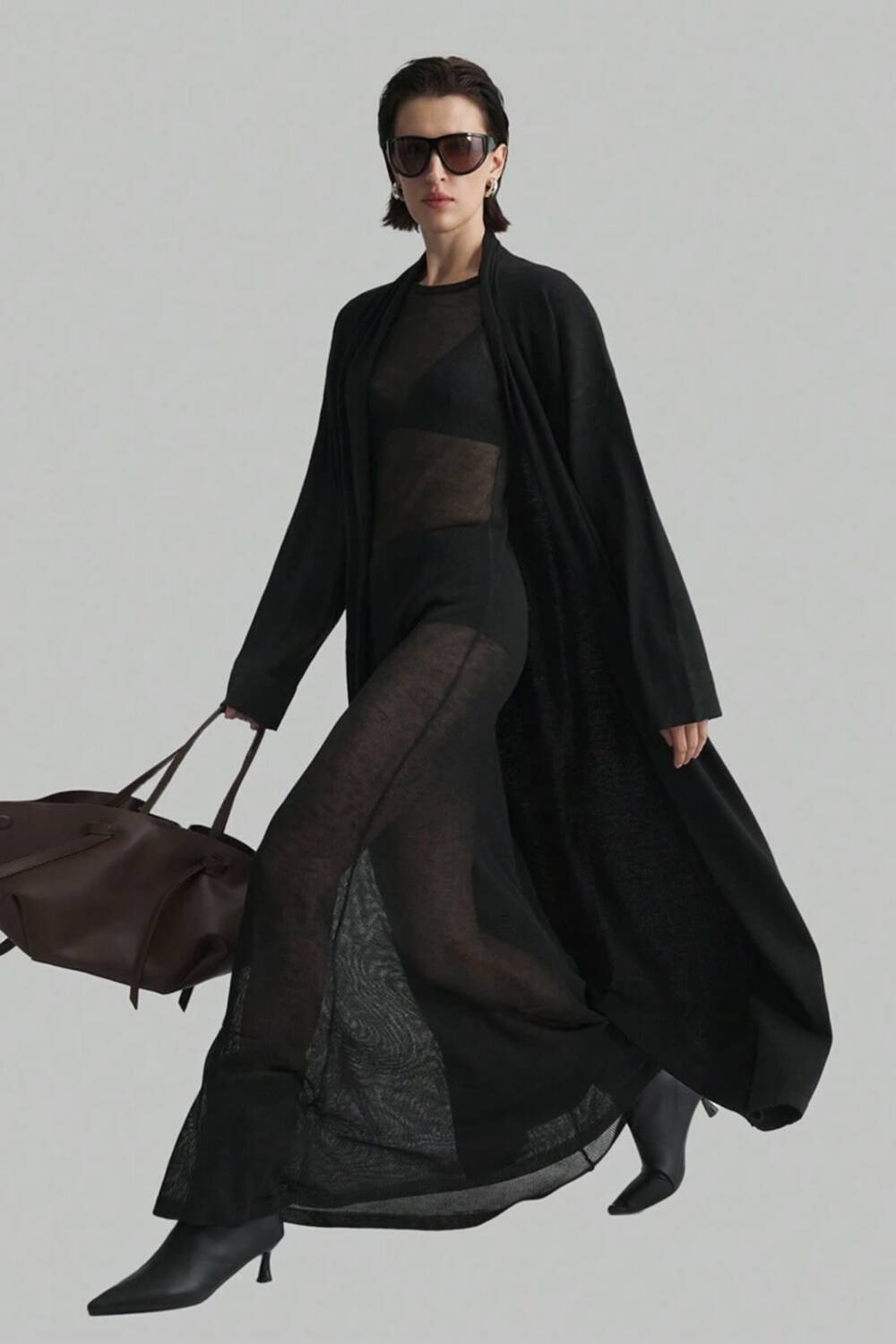 Ontre cape Carrie-Anne - Image 3