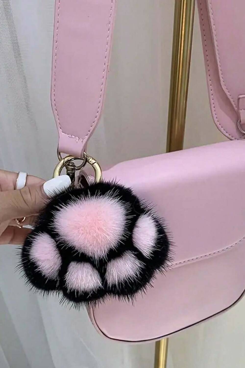 Mad Moonshine key ring Cats Paw