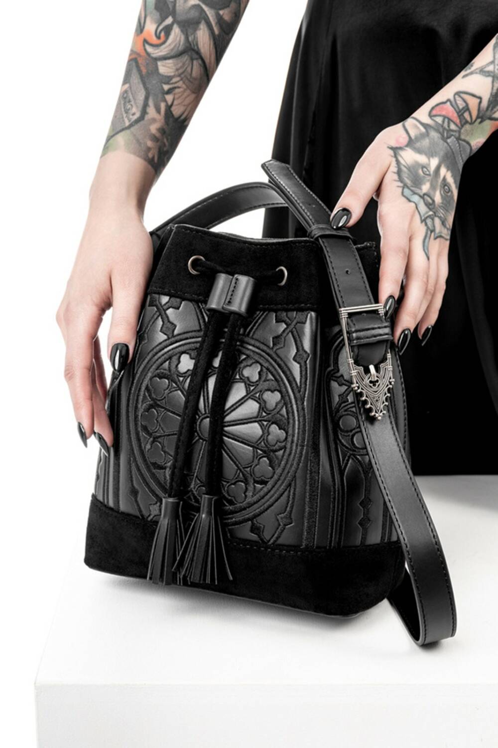 Restyle pouch bag Sanctum - Image 2