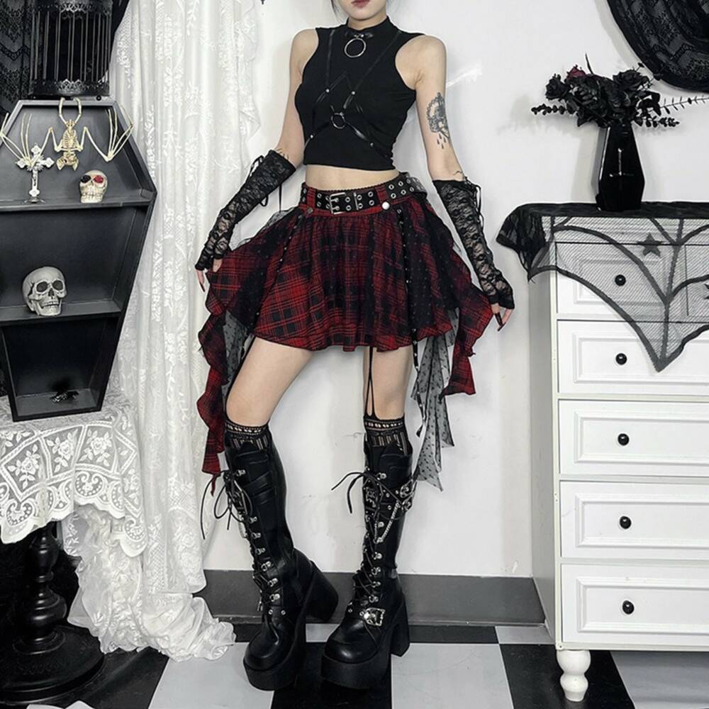 Moonattic Chaos Lace mini skirt