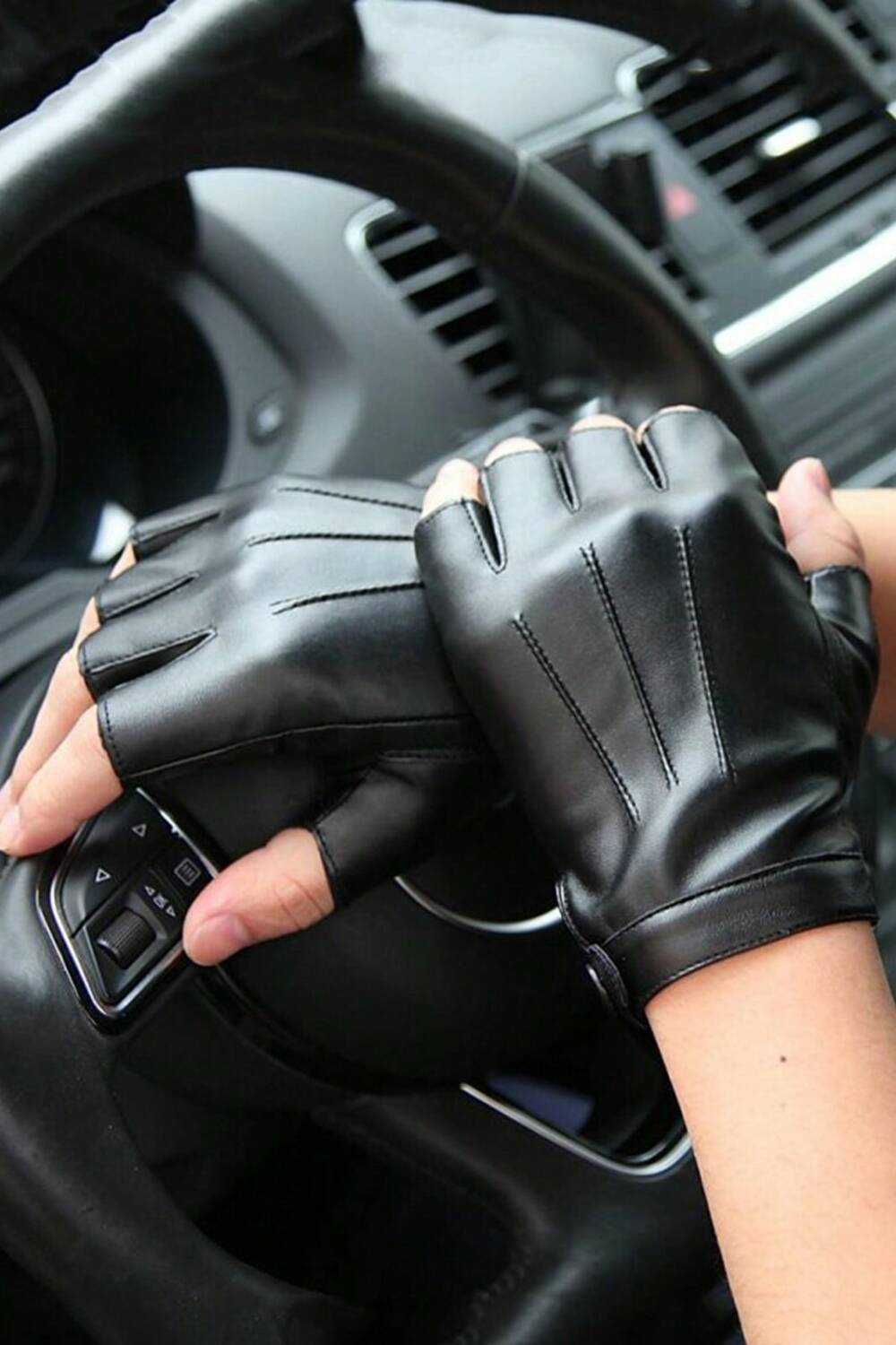 Mad Moonshine biker gloves - Image 2