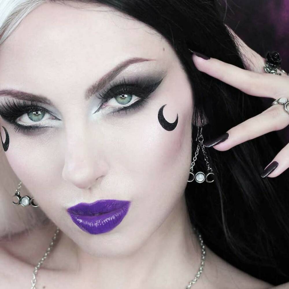 Alchemy Wiccan Moon earrings - Image 2