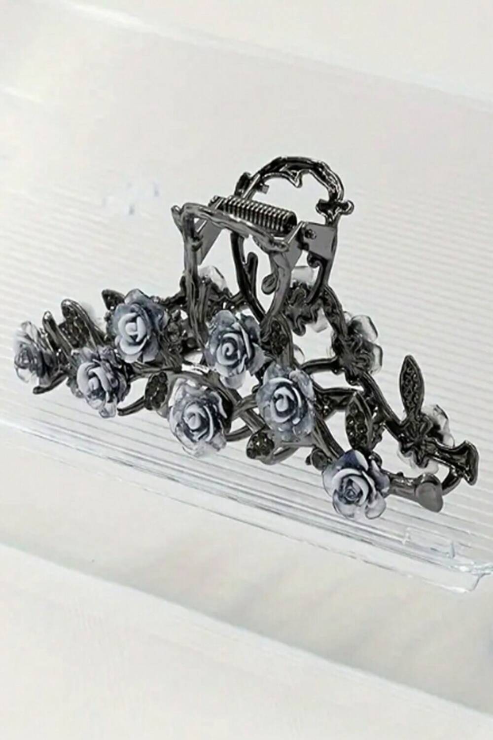 Mad Moonshine hair clip Roses