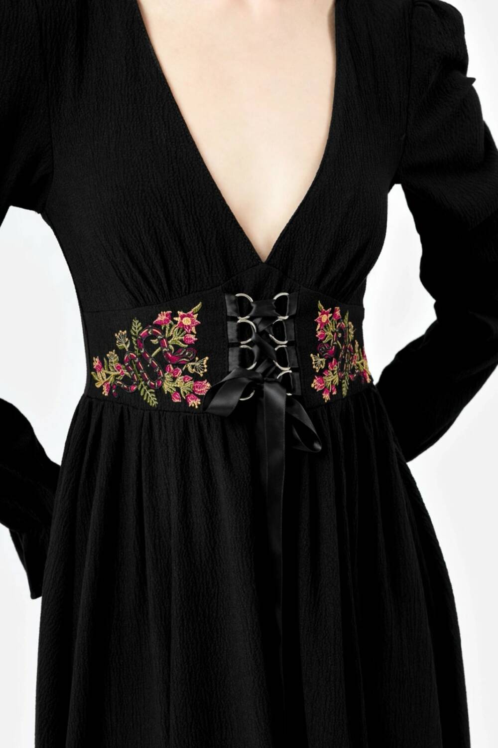 Restyle dress Poisoned Petal - Image 5