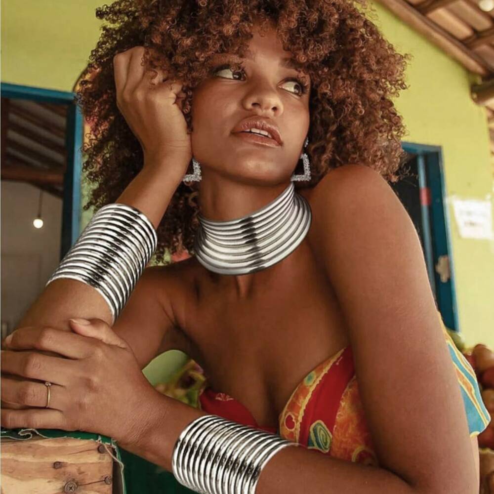 Mad Moonshine choker Luanda