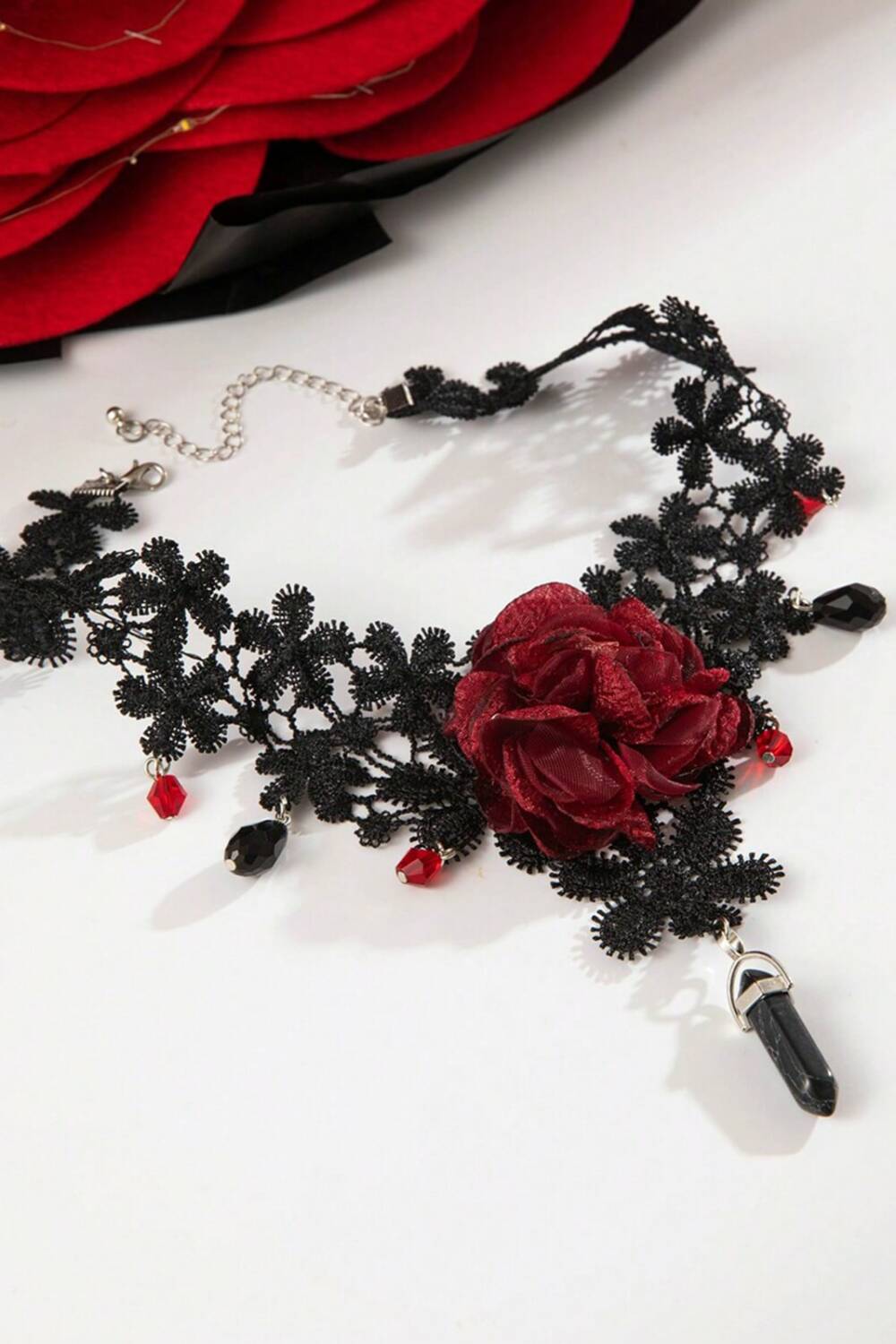 Mad Moonshine necklace Eternal Rose