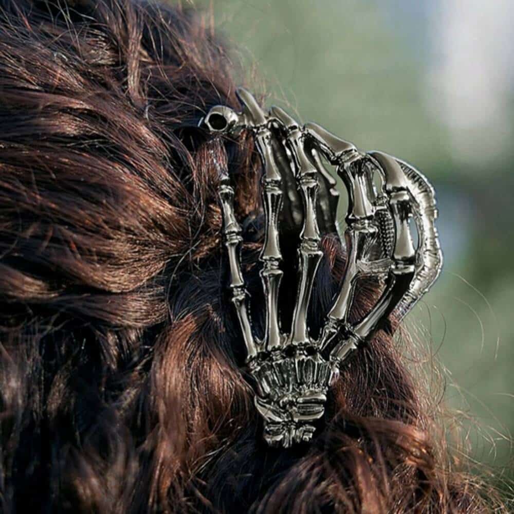 Romwe hair clip Death