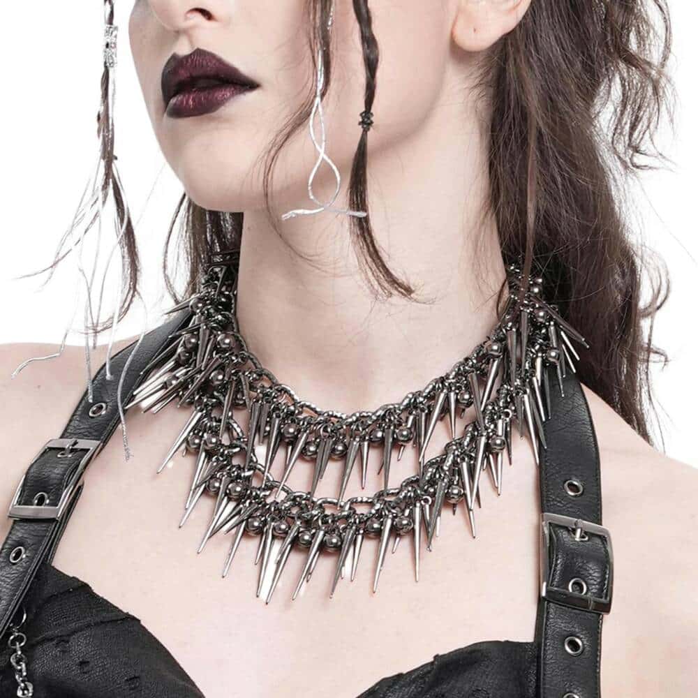 Devil Fashion Necklace Medusa Spiked