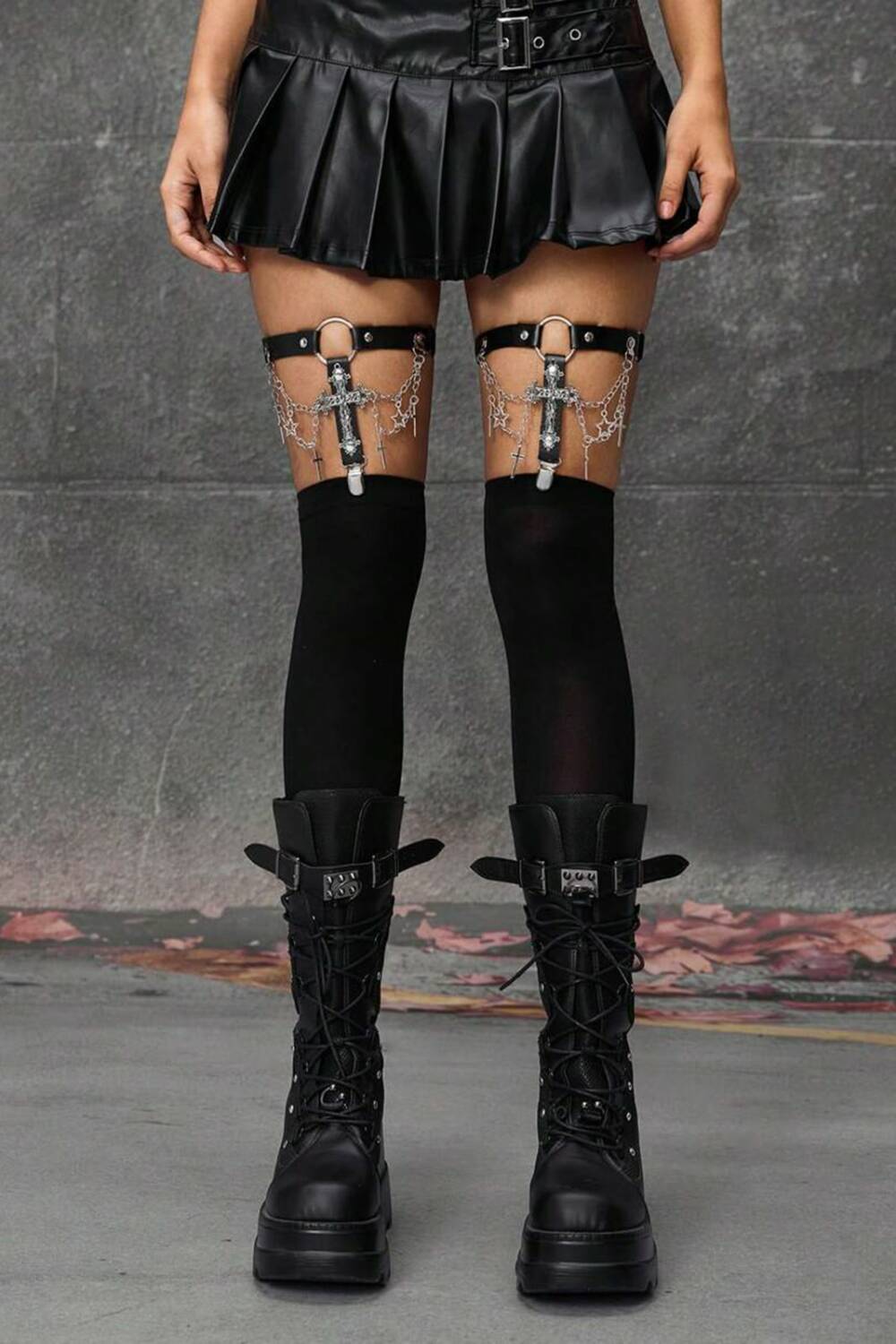 Mad Moonshine suspenders Sanctum Chains - Image 2