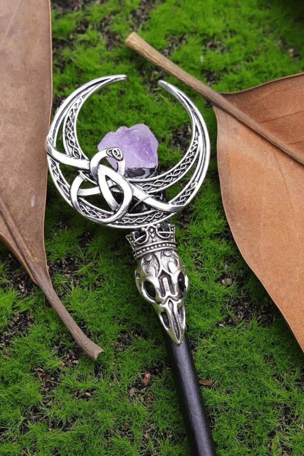 Mad Moonshine hairpin Raven Moon