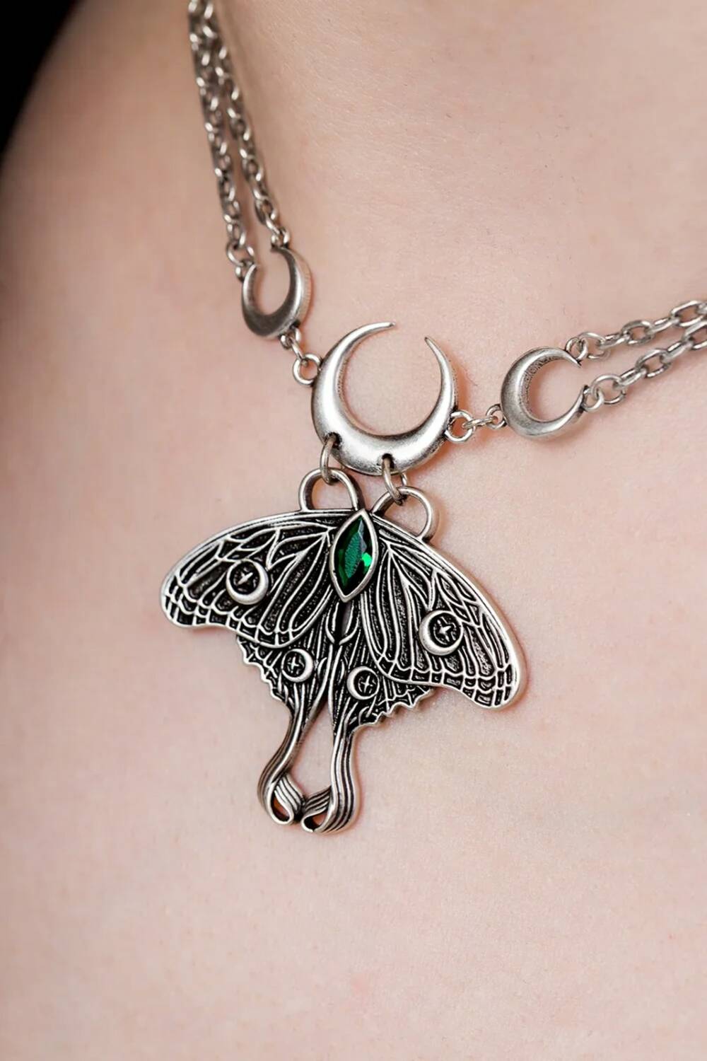 Restyle Choker Luna Moth - Image 5