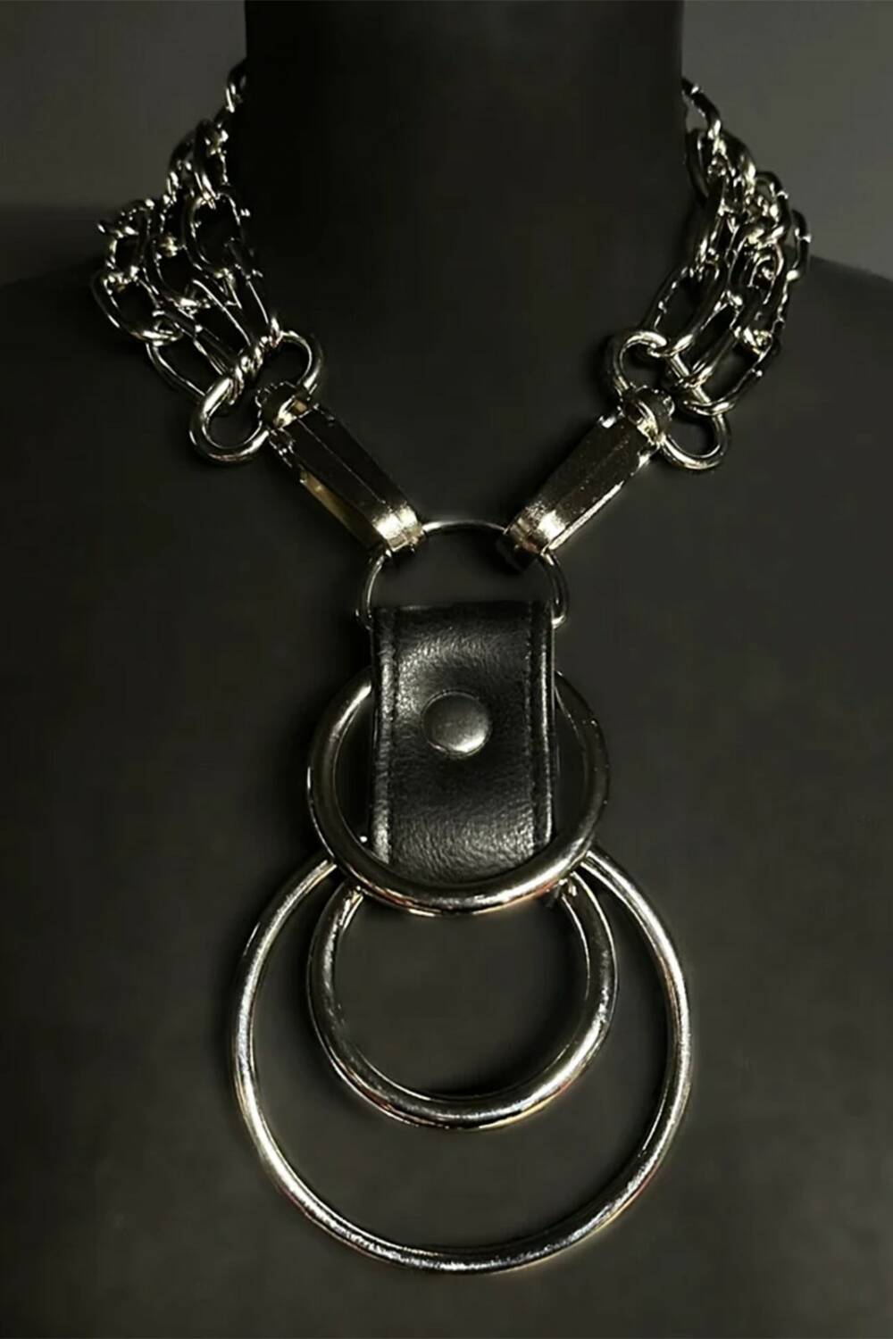 Tommy Vowles Choker Cathedral